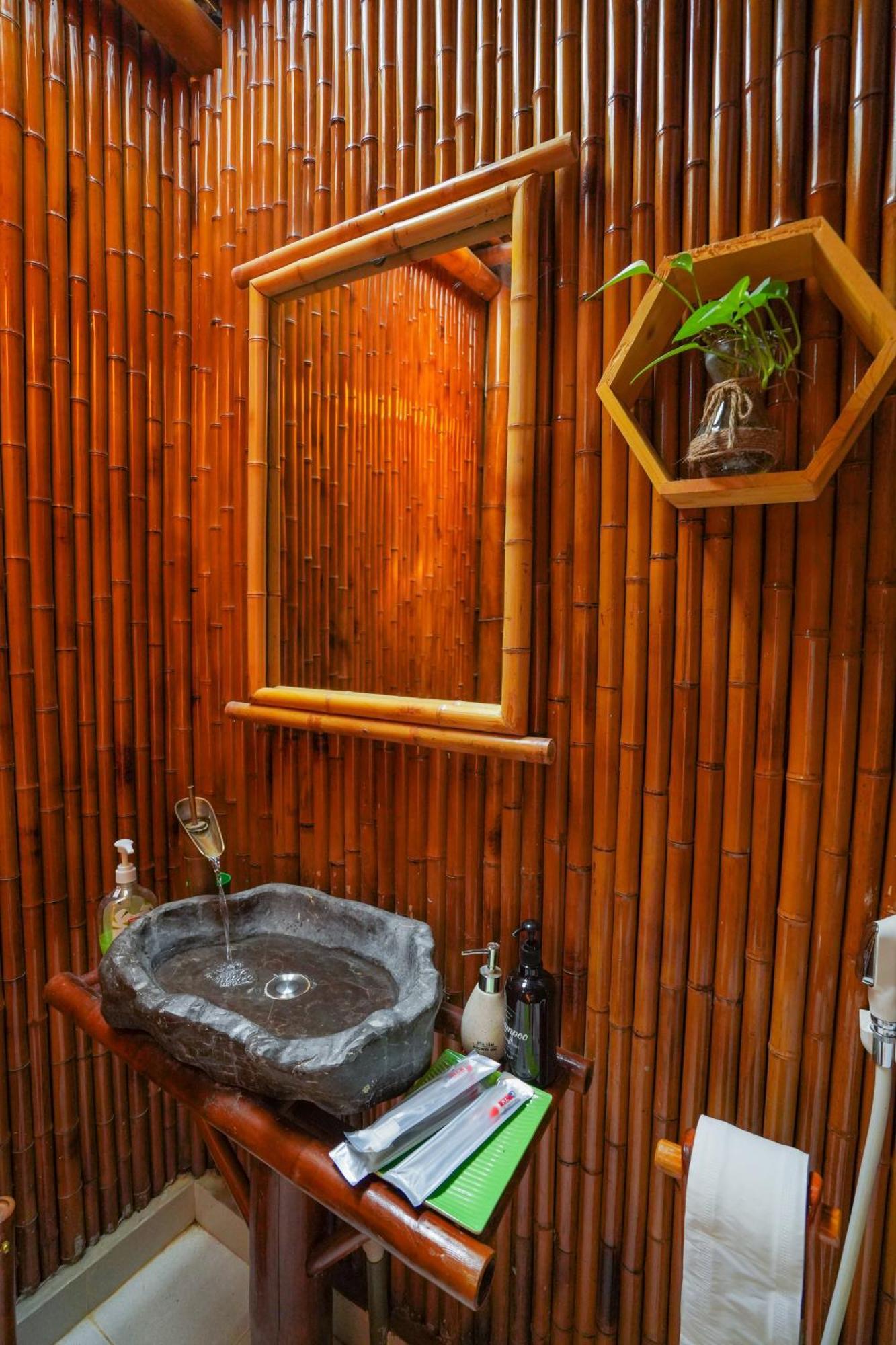 Hotel Little Bee House Trai Vang Exterior foto